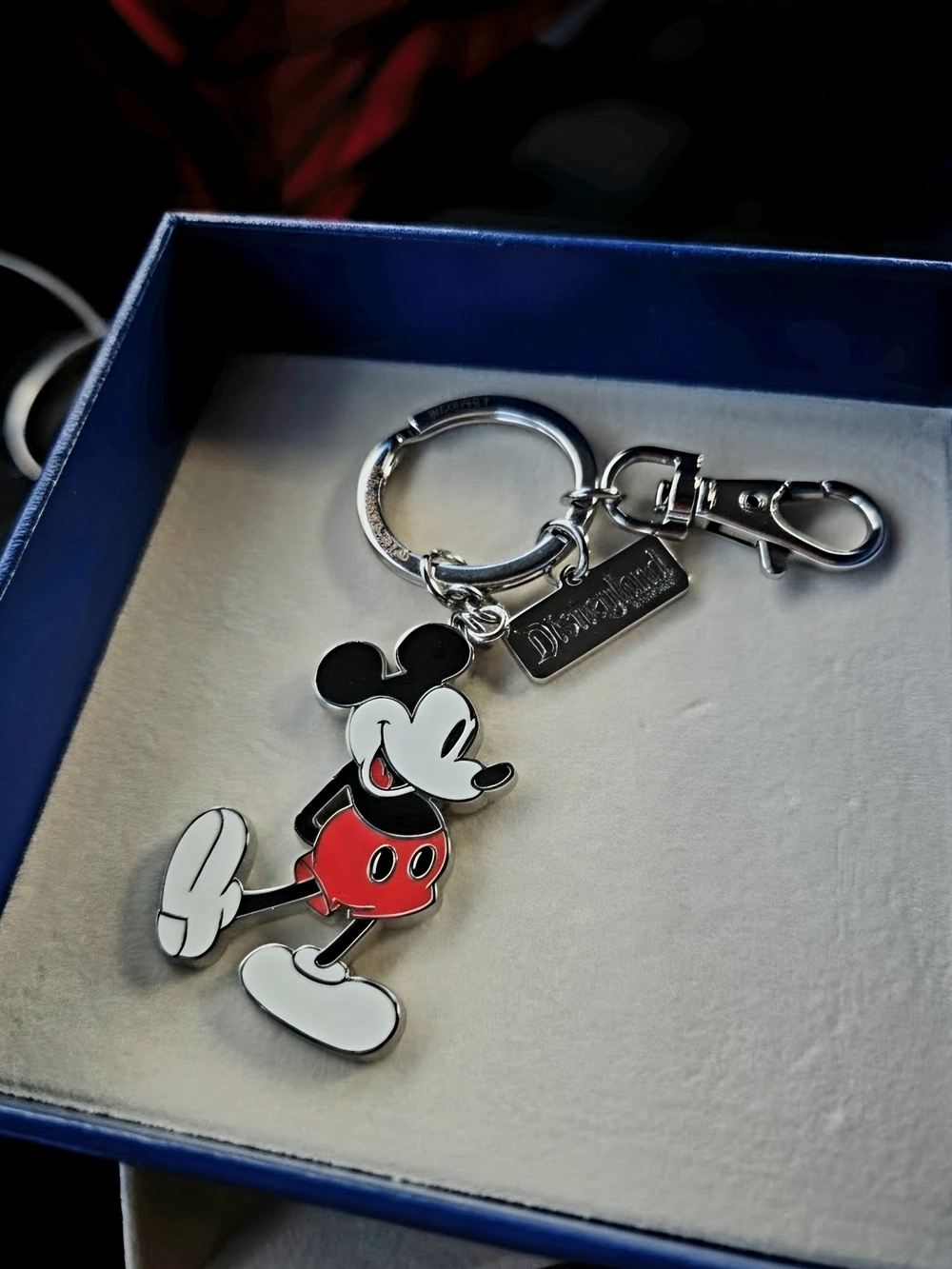 Disney Red, Black & White Mickey Mouse Metal Keychain with Logo Tag